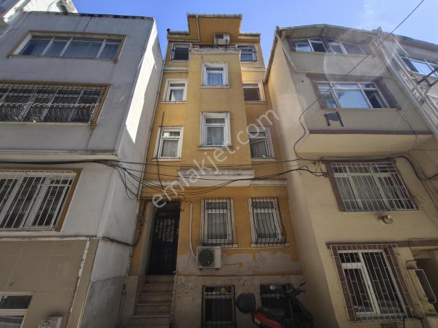 Deniz Manzaralı Eşyalı Genç Binada 2+1 Kiralık Daire