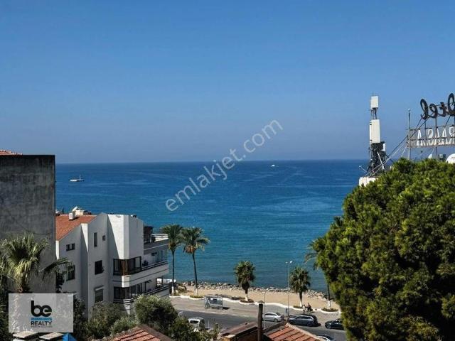 Deniz Manzaralı Marinada 6+2 Teraslı