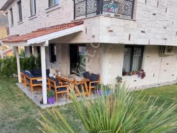 Fokai Terasları Sitesi Civarı Sıfır Eşyalı Villa Bahçe+teras