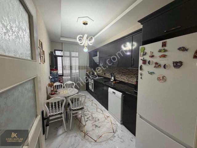 Deniz Mhl Ultra Lüxs 2+1 Kırediye Uygun Cadde Üzeri Daire