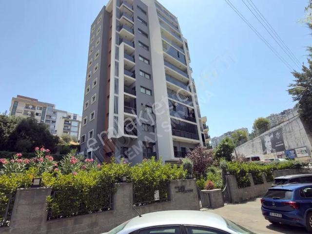 Denizmende 4 Yıllık Binada Otoparklı, Ferah 2+1 Kiralık Daire