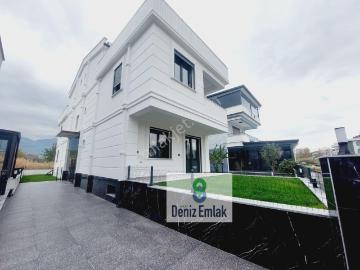 Denizden Akçayda Öncephe Kendine Ait Bahçe Kullanımlı Satılık 1+1 Lüks Daire