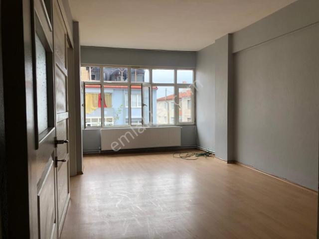 Deniz'den Deniz Manzaralı 3+1 Kiralık Daire