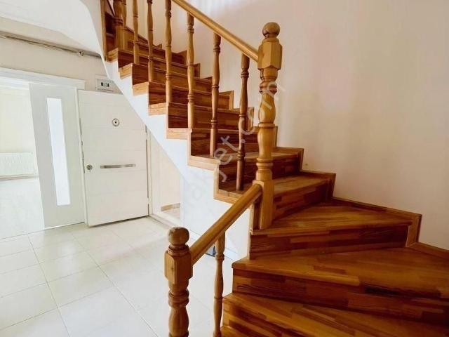 Denizevleri'nde esenevler'de 8+2 Dubleks Sıfır Daire