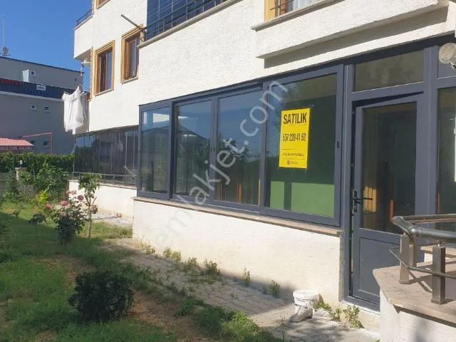 Denize 100m Mesafede Bahçe Kullanımlı Masrafsiz 1+1 Fırsat Daire