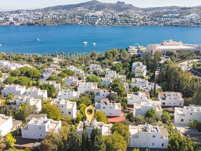 Denize 1 Adım! Gündoğan Cennet Evler'de, 3+1 İkiz Villa