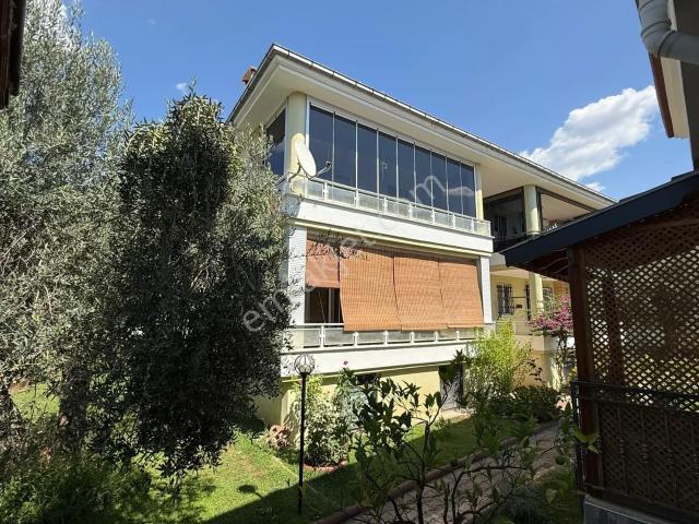 Denize 250 Mt | Elit Sitede, Deprem Etütlü, Ebeveyn Banyolu, Yüksek Giriş, Ferah 2+1