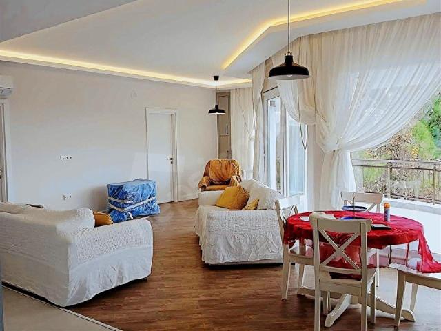 Denize 300 Metre Orman İçinde Deniz ve Doğa Manzaralı Lüks Daire