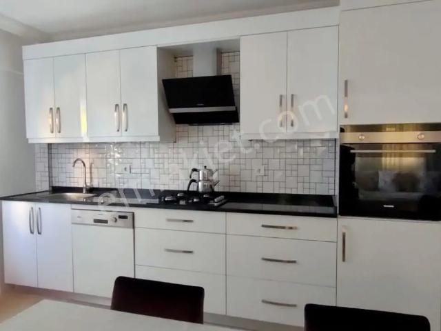 Denize 40 Metre, 4+1 Villa