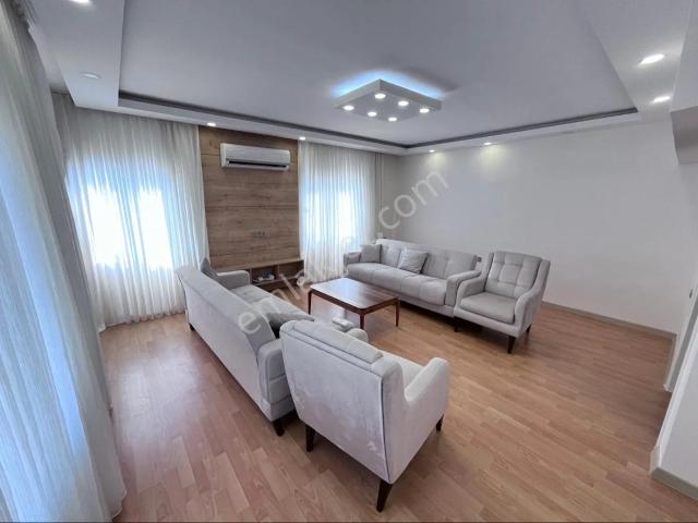 Denize 700 Metre 3+1 Ayrı Mutfak Daire