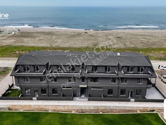 Denize Sıfır, Geniş Teraslı 2+1 + Muhteşem Deniz Manzaralı Daire