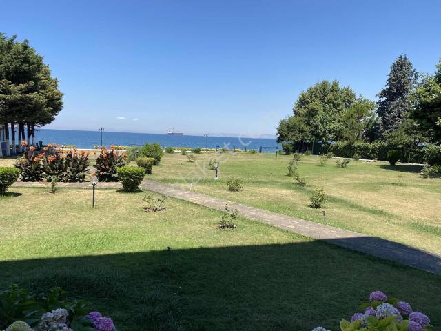 Denize Sıfır, Harika Manzara, Güvenlikli Site İçinde