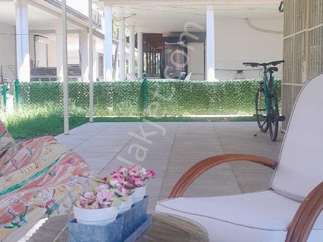 Denize Sıfıra Yakın Villa