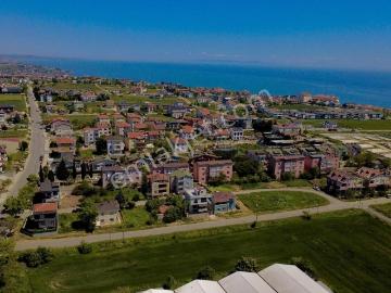 Denize Ve Şehir Merkezine Yakın Kiralık 4+1 Müstakil Villa