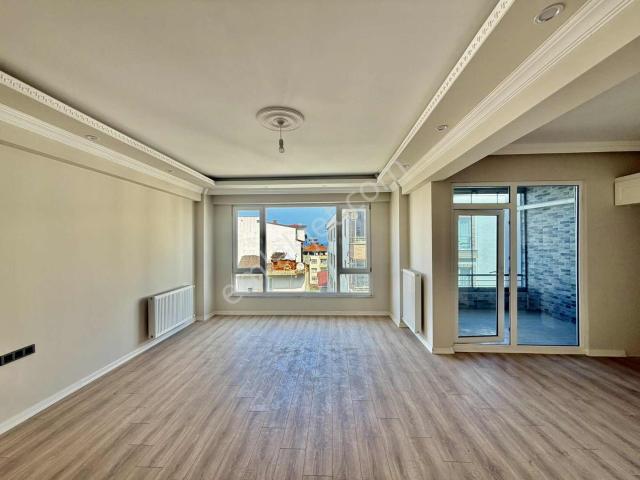 Denize Ve Sahile 50m Çift Giriş Cam Balkon Kombi Dahil Dublex