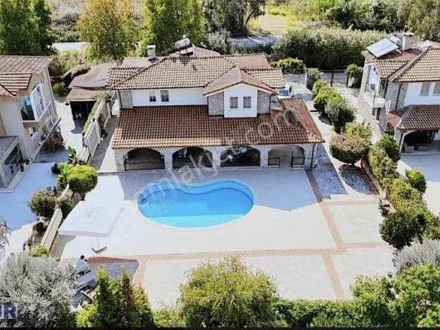 Denize Yakın Kiralık Uzun Dönem Villa