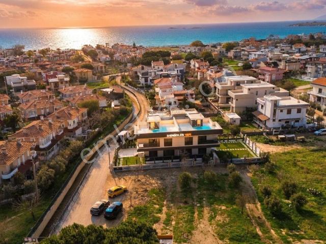 Denize Yakın, Önü Kapanmaz Yeşil Alan, Lüks Villa