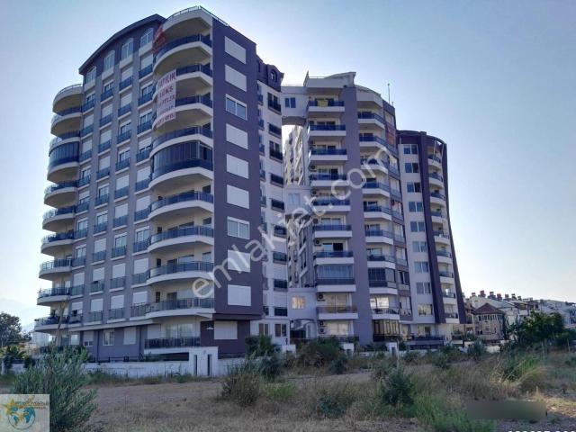 Denize Yürüme Mesafesi Kiralık Daire Havuzlu Site İçi