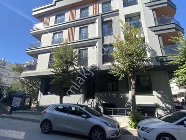 Denizköşkler Rüzgarlıda Sıfır 3+1 Oturuma Hazır Ebeveyn Banyolu