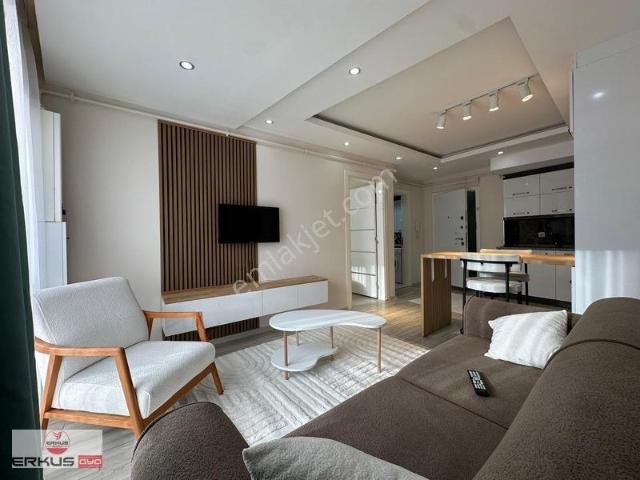 Denizli Atalarda Kiralık 1+1 Eşyalı Daire