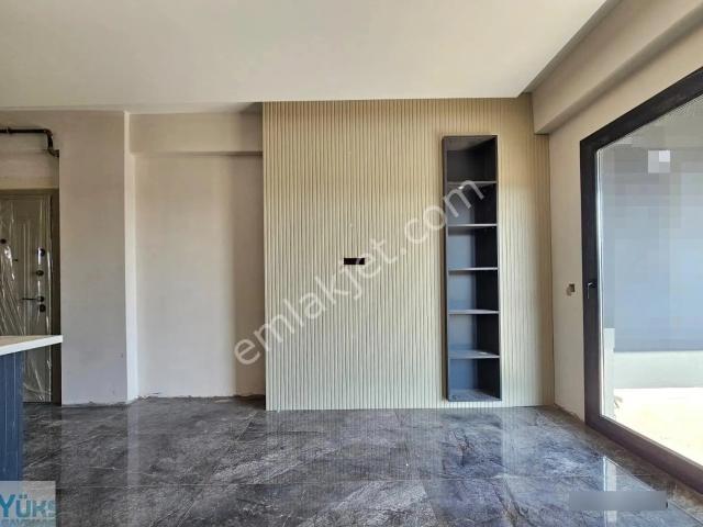 Denizli Çakmak Mahallesinde Önü Açık Satılık 2+1 Suit Daireler