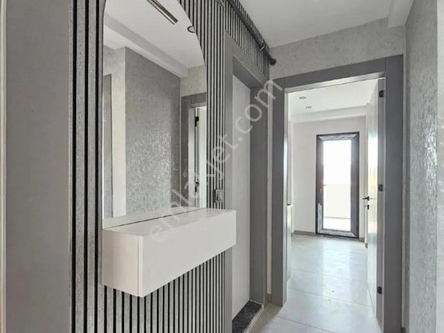 Denizli Çakmak Ta Satılık Kapalı Mutfak Uygun Fiyatlı Lüks İşçilikli Sıfır Daire