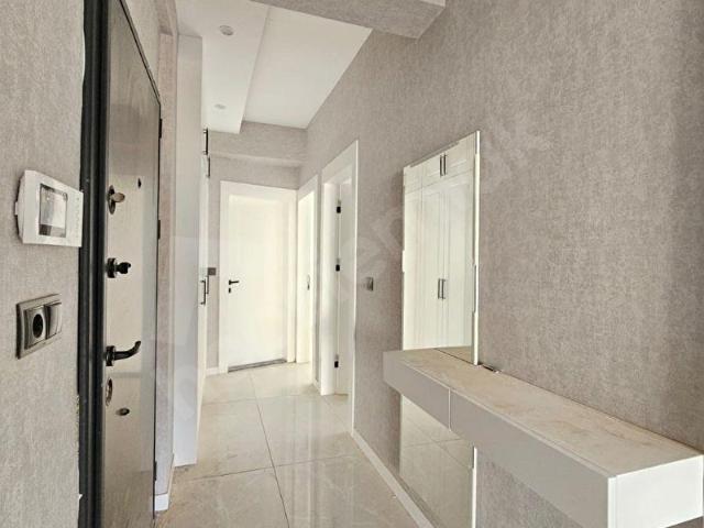 Denizli Çakmak'ta 3+1 150 m2 Mükemmel Konumda Satılık Lüks Daire