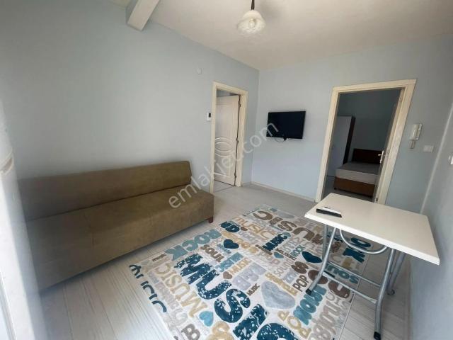 Denizli Asmalıevlerde Cadde Yakını Fırsat 2+1 Kiralık