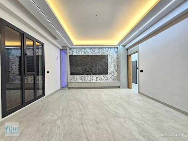 Denizli bereketler de harika konumda 3+1 180 m2 panjurlu giyinme odalı ultra lüks daire