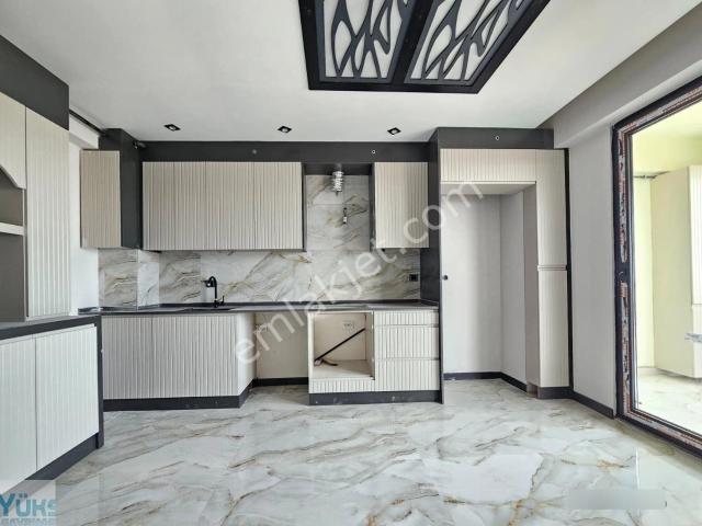 Denizli Bereketler Mahallesinde 3+1 130 M2 Satılık Daire