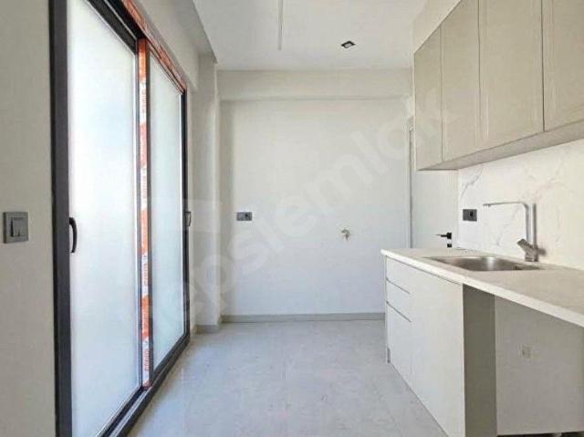 Denizli şemikler de 2+1 110 m2 naz bayrak mevkii satılık fırsat daireler