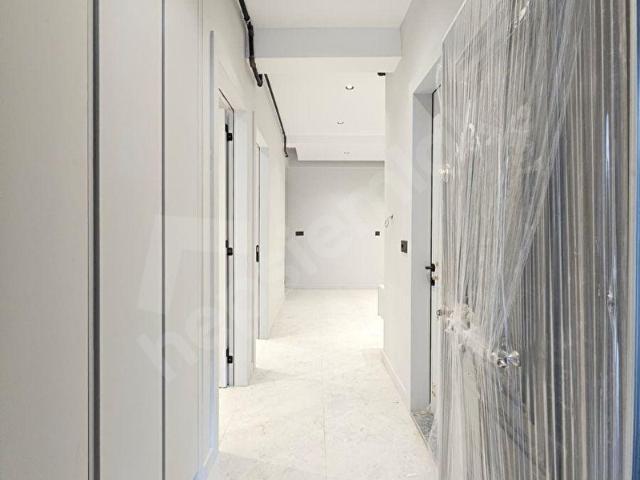 Denizli şemikler de cadde üzeri 2+1 100 m2 suit sıfır lüks daireler