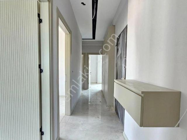 Denizli Şemikler De Arakat Önü Komple Açık 3+1 E.banyolu Ultra Lüks Fırsat Daireler