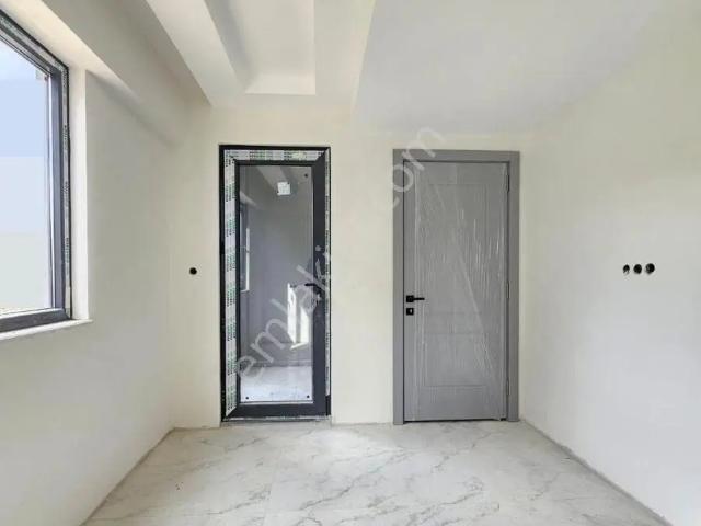 Denizli Şemikler De Mükemmel Konumda 2+1 110 M2 Önü Komple Açık Kaçırılmayacak Fırsat Daireler
