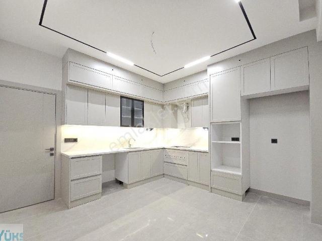 Denizli Şemikler De Satılık 3+1 170 M2 Panjurlu Ebeveyn Banyolu Ultra Lüks Daireler