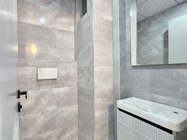 Denizli şemikler mahallesinde naz bayrağa yakın 2+1 120 m2 satılık fırsat daireler