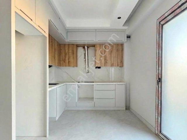 Denizli Şemikler Mahallesinde 2+1 Panjurlu Naz Bayrağa Yakın Satılık Lüks Daireler