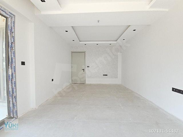 Denizli şemikler mahallesinde 2+1 120 m2 caddeye yakın satılık lüks daireler