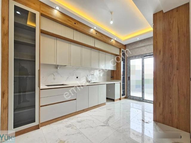 Denizli Şemikler Mahallesinde 2+1 120 M2 Naz Bayrağa Yakın Lüks Satılık Daireler