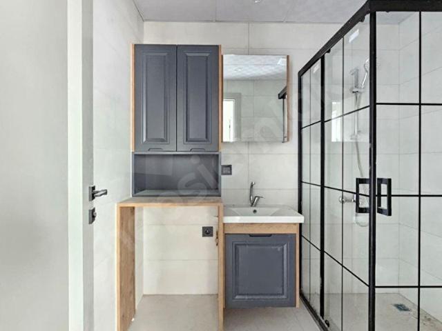Denizli şemikler mahallesinde 2+1 120 m2 naz bayrak yakını satılık bahçe katı