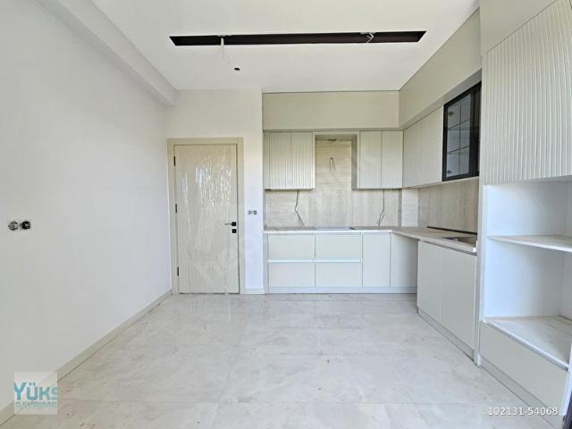 Denizli şemikler mahallesinde 3+1 150 m2 ebeveyn banyolu satılık daireler