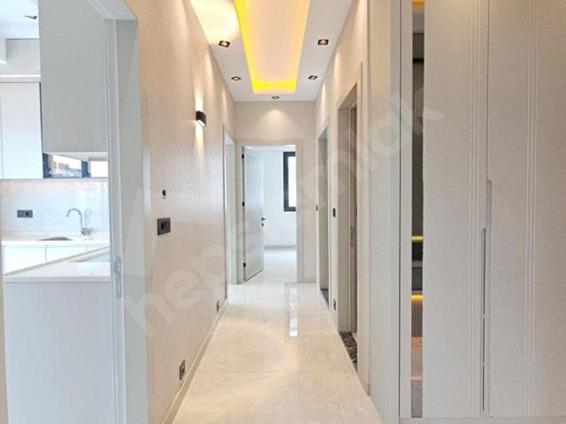 Denizli şemikler'de 2+1 120 m2 Ebeveyn banyolu lüks fırsat daireler