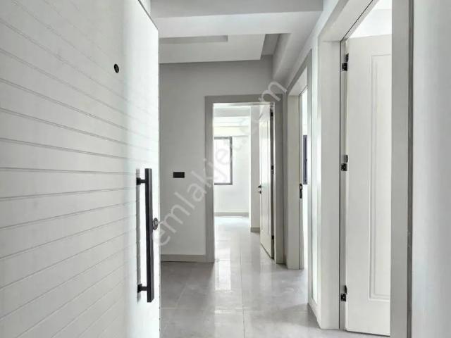 Denizli Şemikler'de 3+1 160 M2 Cinkaya Sağlık Ocağına Yakın Geniş Kullanışlı Daire
