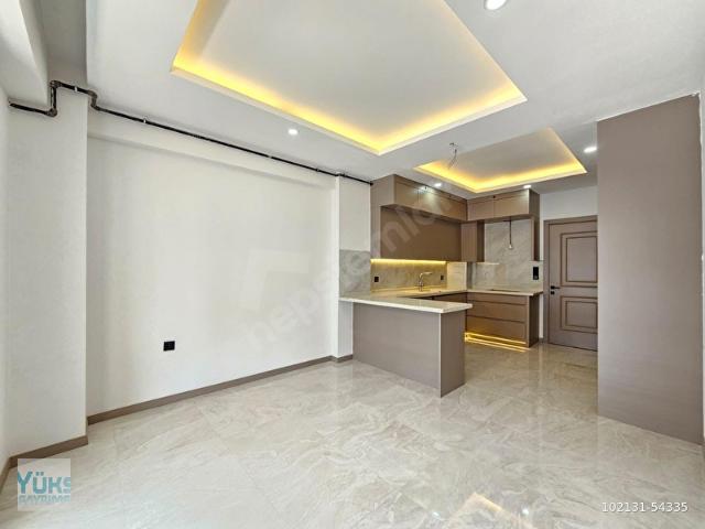 Denizli karahasanlı da 3.5+1 200 m2 havuzlu ultra lüks konsept daireler