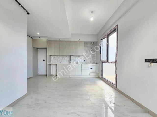 Denizli Karahasanlı Da 2+1 Hastaneye Yürüme Mesafesinde Suit Arakat Daireler