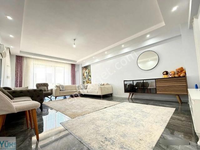 Denizli Karahasnalı Da 3+1 170 M2 Giyinem Odalı Ebeveyn Banyolu Lüks Fırsat Daire