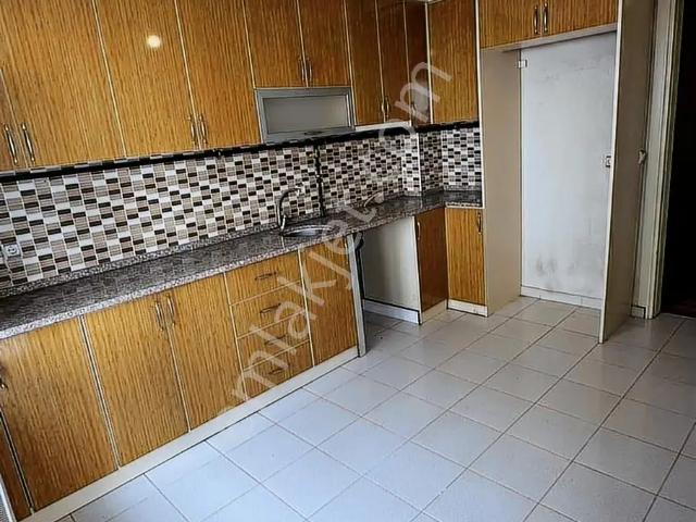 Denizli Konservatuar Karşısı 3+1 150m2 Ara Kat Kiralık Daire!