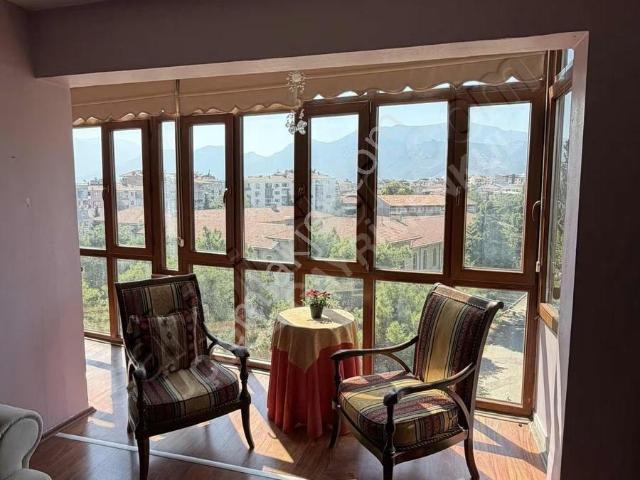 Denizli Lisesi Karşısı 3+1 Eşyalı Kiralık Daire
