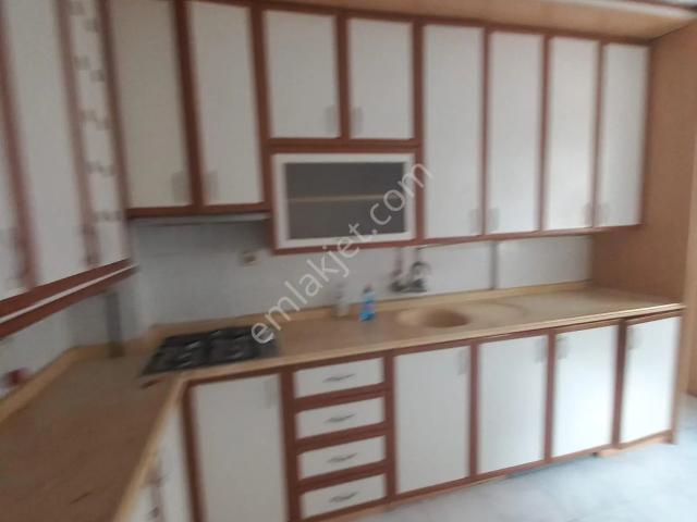 Denizli Pamukkale Fesleğen Mahallesindekiralık 3+1 Arakat Daire