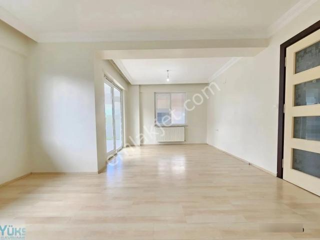 Denizli Selçukbey De Harika Konumda 3+1 170 M2 Site İçinde Kaçırılmayacak Fırsat Daire